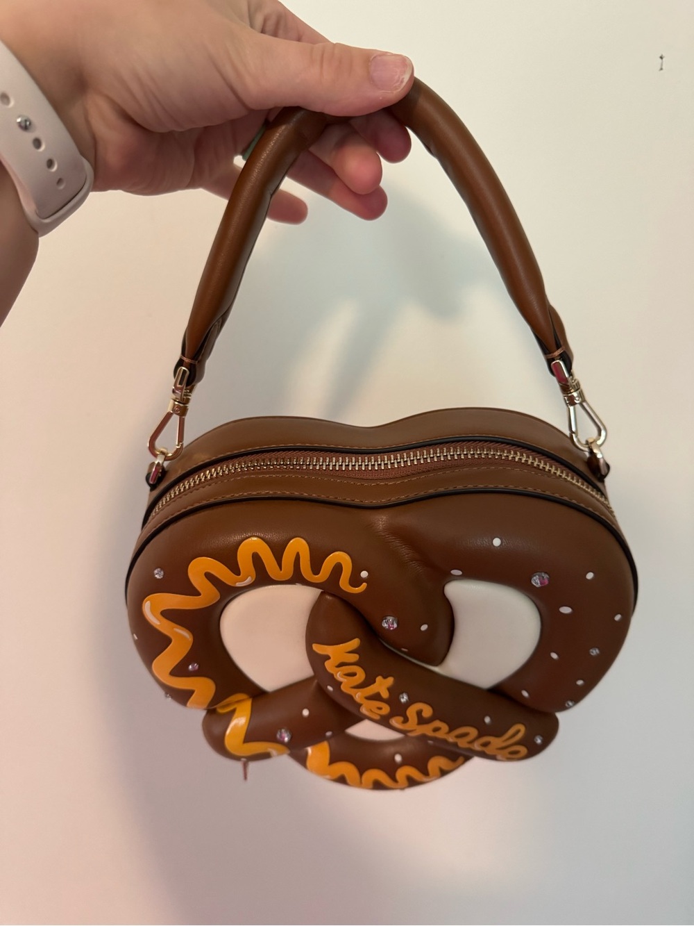 kate spade Brown & Cream Pretzel-Shaped Crossbody Bag with Mustard Packet Zipper - Picture 11 of 17